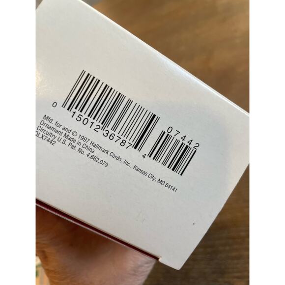 Hallmark Ornament Lighthouse Greetings Magic Collector's Series 1997 - Picture 4 of 5